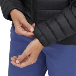 PATAGONIA W'S DOWN SWEATER BLACK 23 10 PATAGONIA W'S DOWN SWEATER BLACK 23 -Vêtements De Ski Boutique 9 110902 w s down sweater black 84684 blk 05