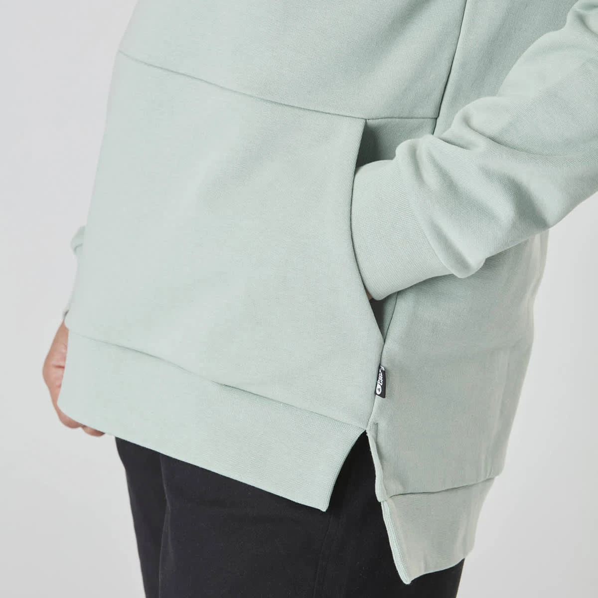 PICTURE JANYKA LONG SWEAT BLUE SURF 23 6 PICTURE JANYKA LONG SWEAT BLUE SURF 23 – Image 6