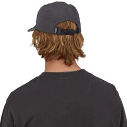 PATAGONIA MACLURE HAT P-6 LABEL INK BLACK 23 7 PATAGONIA MACLURE HAT P-6 LABEL INK BLACK 23 -Vêtements De Ski Boutique 9 126638 22321 plin 04