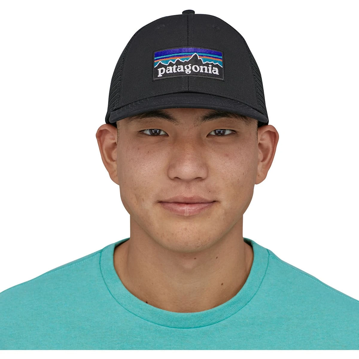 PATAGONIA P-6 LOGO LOPRO TRUCKER HAT BLACK 23 3 PATAGONIA P-6 LOGO LOPRO TRUCKER HAT BLACK 23 – Image 3