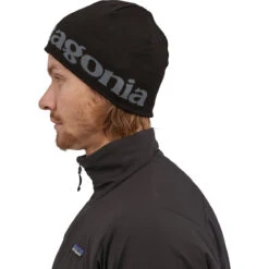 PATAGONIA BEANIE HAT LOGO BELWE BLACK 22 7 PATAGONIA BEANIE HAT LOGO BELWE BLACK 22 -Vêtements De Ski Boutique 9 92613 beanie hat logo belwe black 28860 lgbk 04