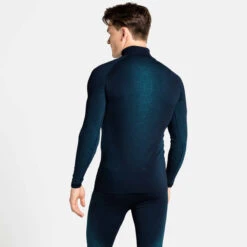 ODLO PERFORMANCE WARM ECO BL TOP TURTLE NECK L/S HALF ZIP DARK SAPPHIRE-STUNNING BLUE 22 7 ODLO PERFORMANCE WARM ECO BL TOP TURTLE NECK L/S HALF ZIP DARK SAPPHIRE-STUNNING BLUE 22 -Vêtements De Ski Boutique 9 95552 bl top turtle neck l s half zip performa dark sapphire stunning blue 196222 20828 04